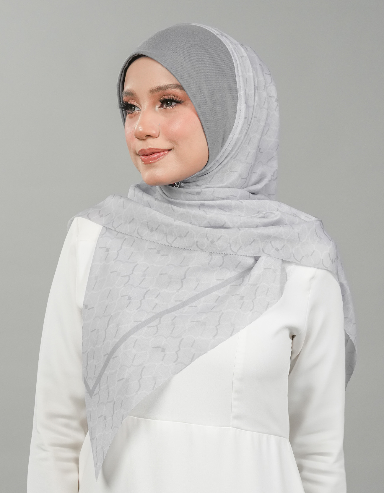 Aifa Bawal Express - 01 Azliana