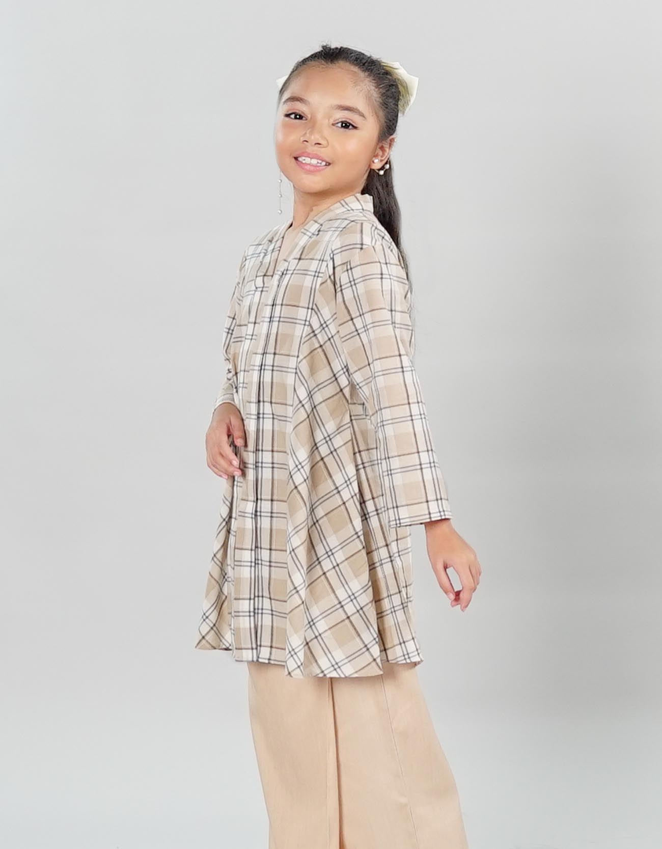 Lela Kebarung - 02 Light Brown