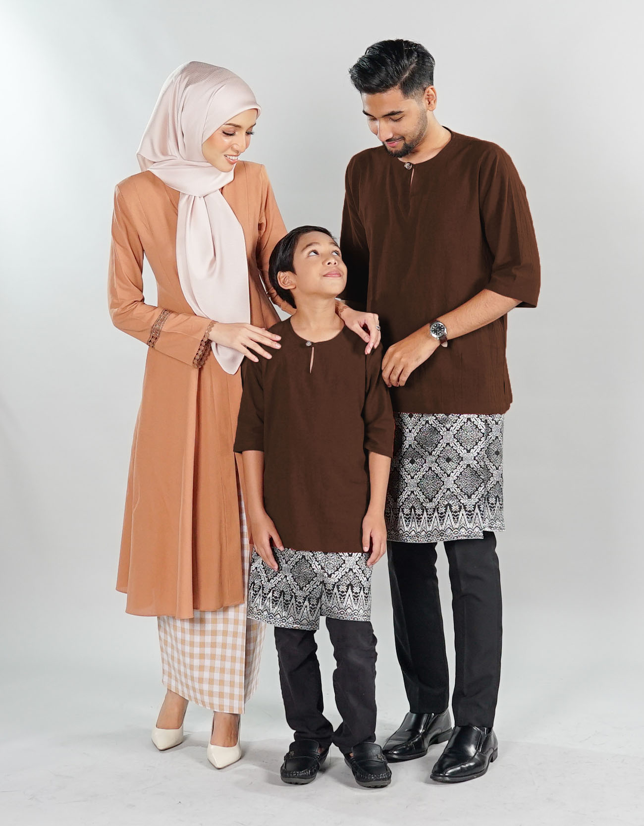 Radeen Kurta Adult - 09 Dark Brown