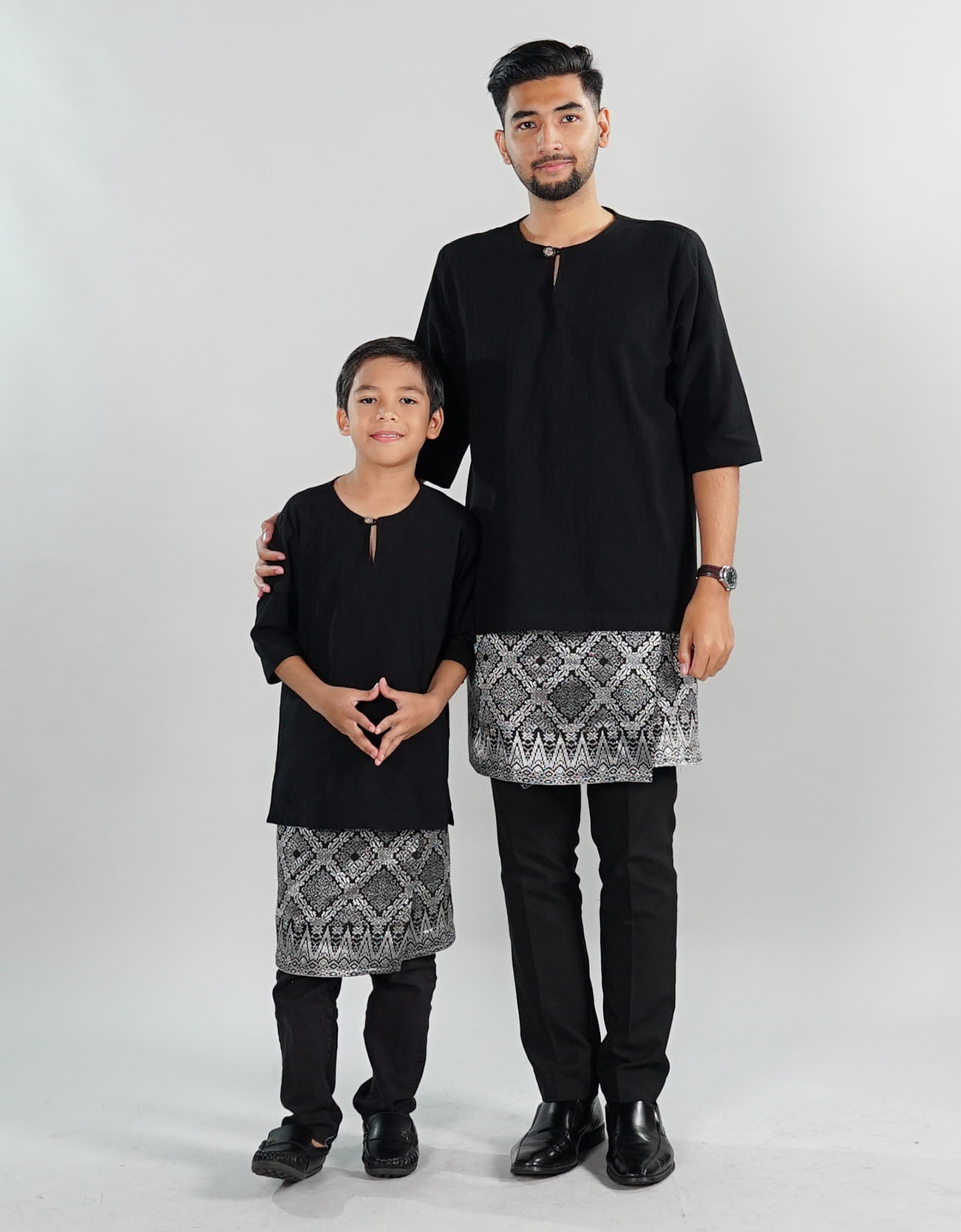 Radeen Kurta Adult - 10 Black