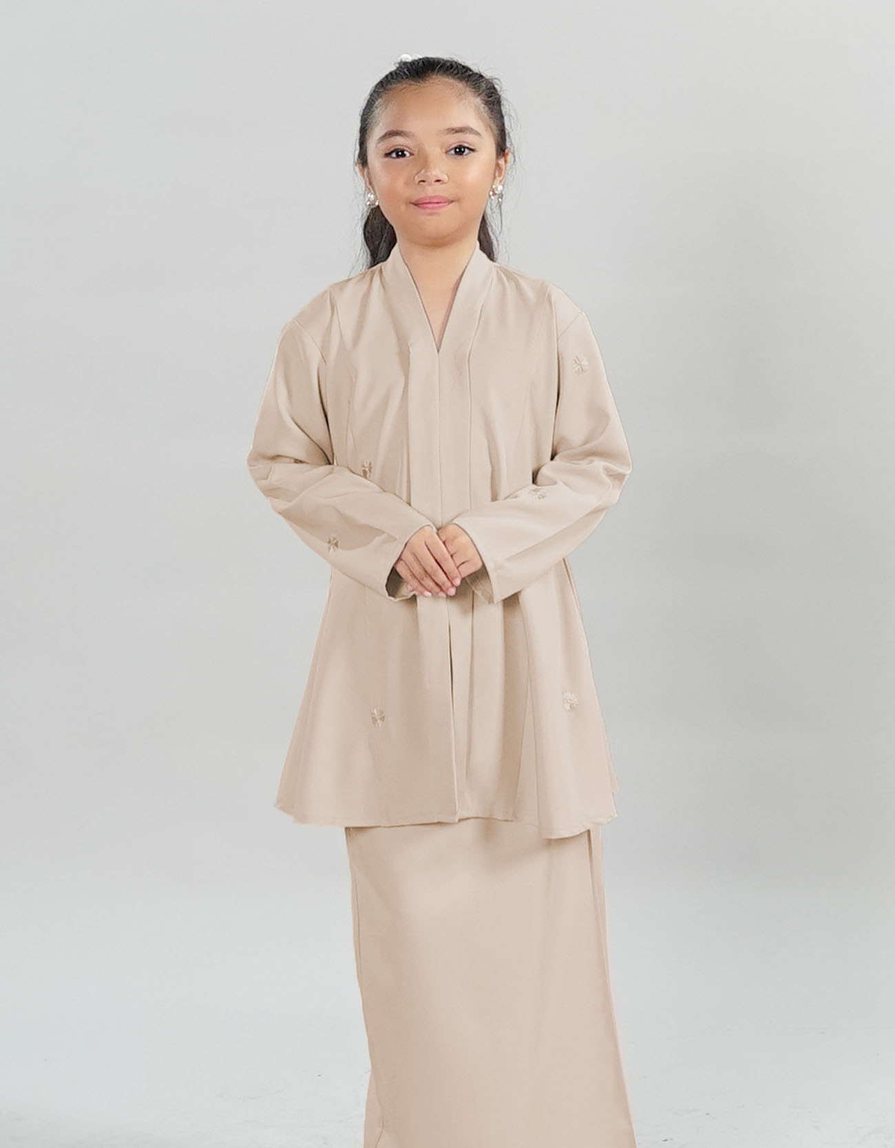 Dian Kebarung - 03 Cream Brown