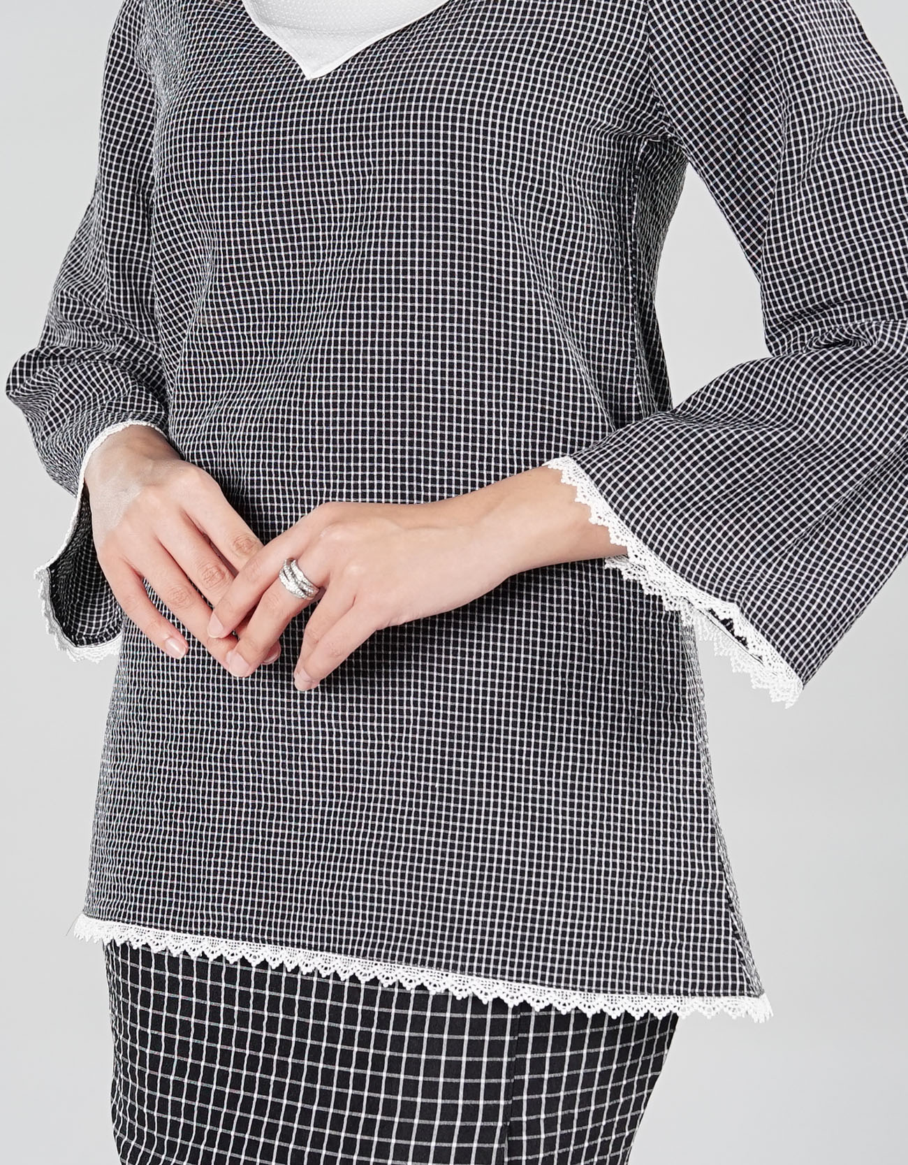 Alana Kurung Kedah - 03 Black