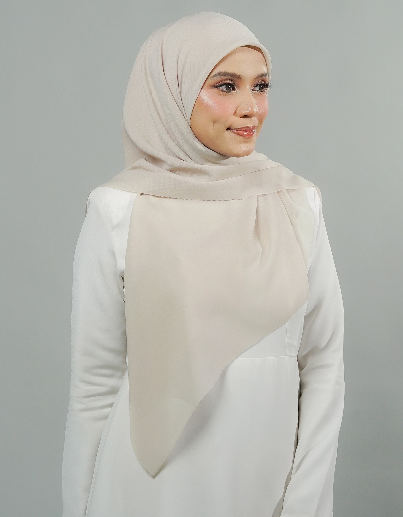 Ines Bawal Plain - 11 Beige Brown