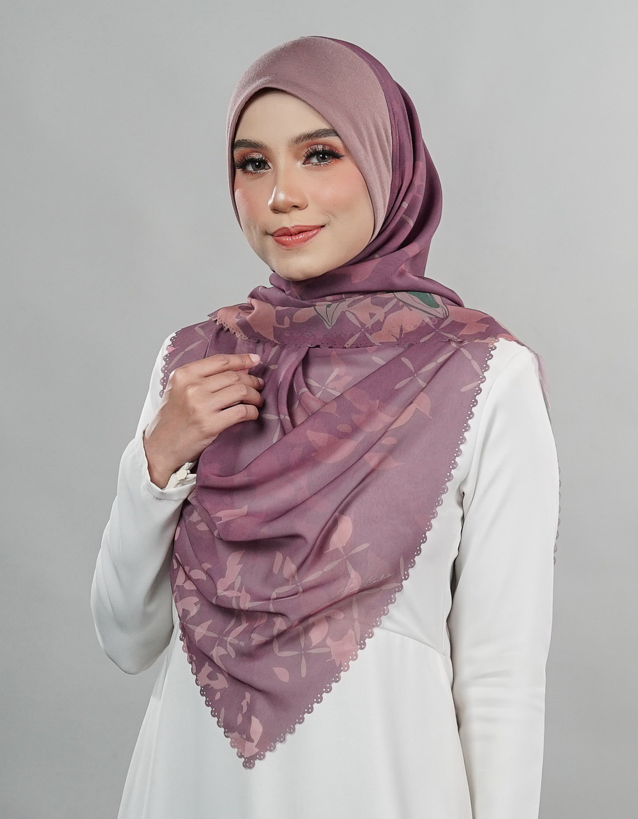 Ivy Bawal Express - 07 Erciyes