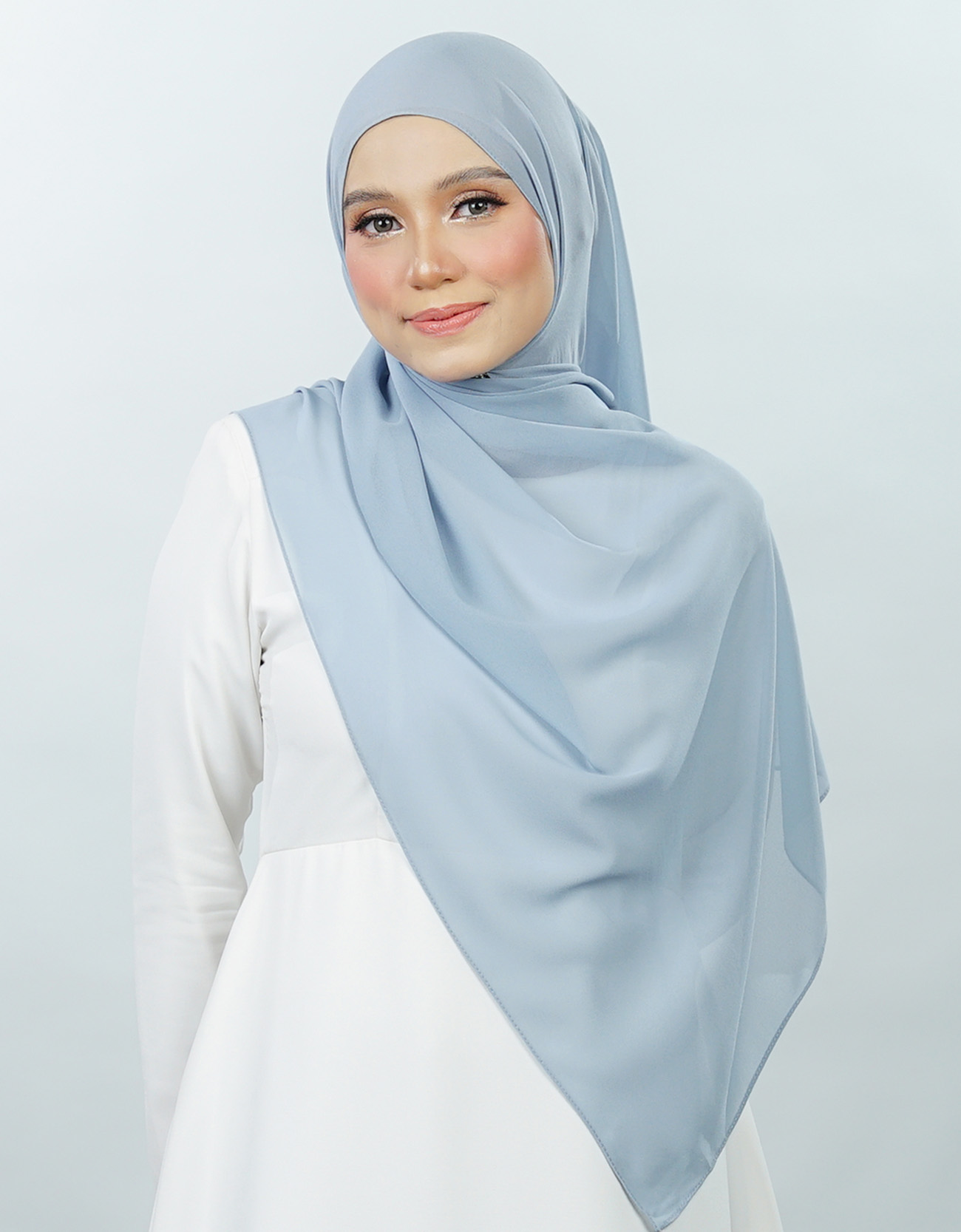 Neya Shawl Plain - 04 - Colorado Blue