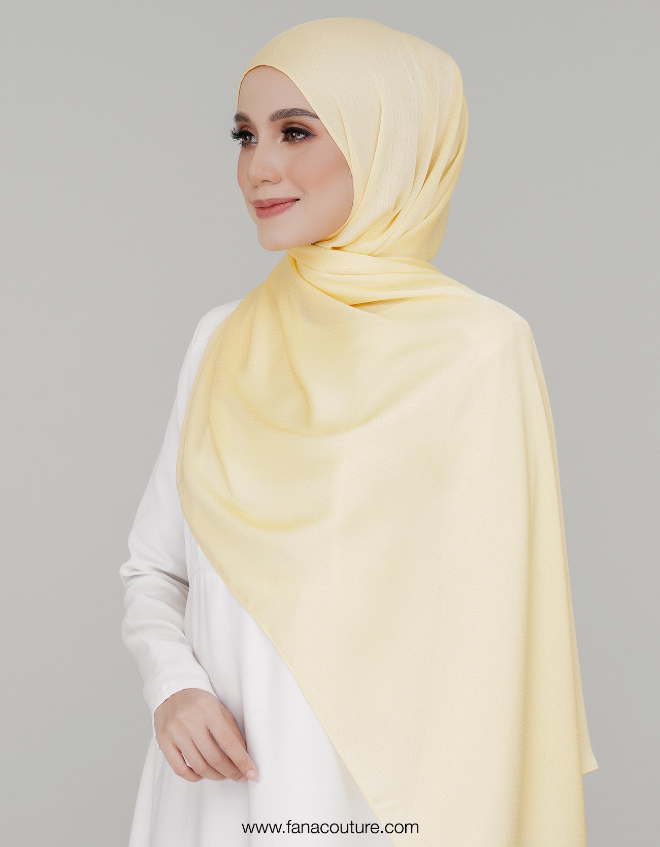 Naura Shawl Plain - 03 Cornsilk