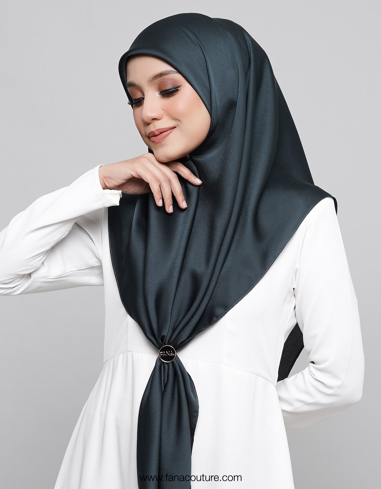 Yuki Bawal Satin - 06 Malachite