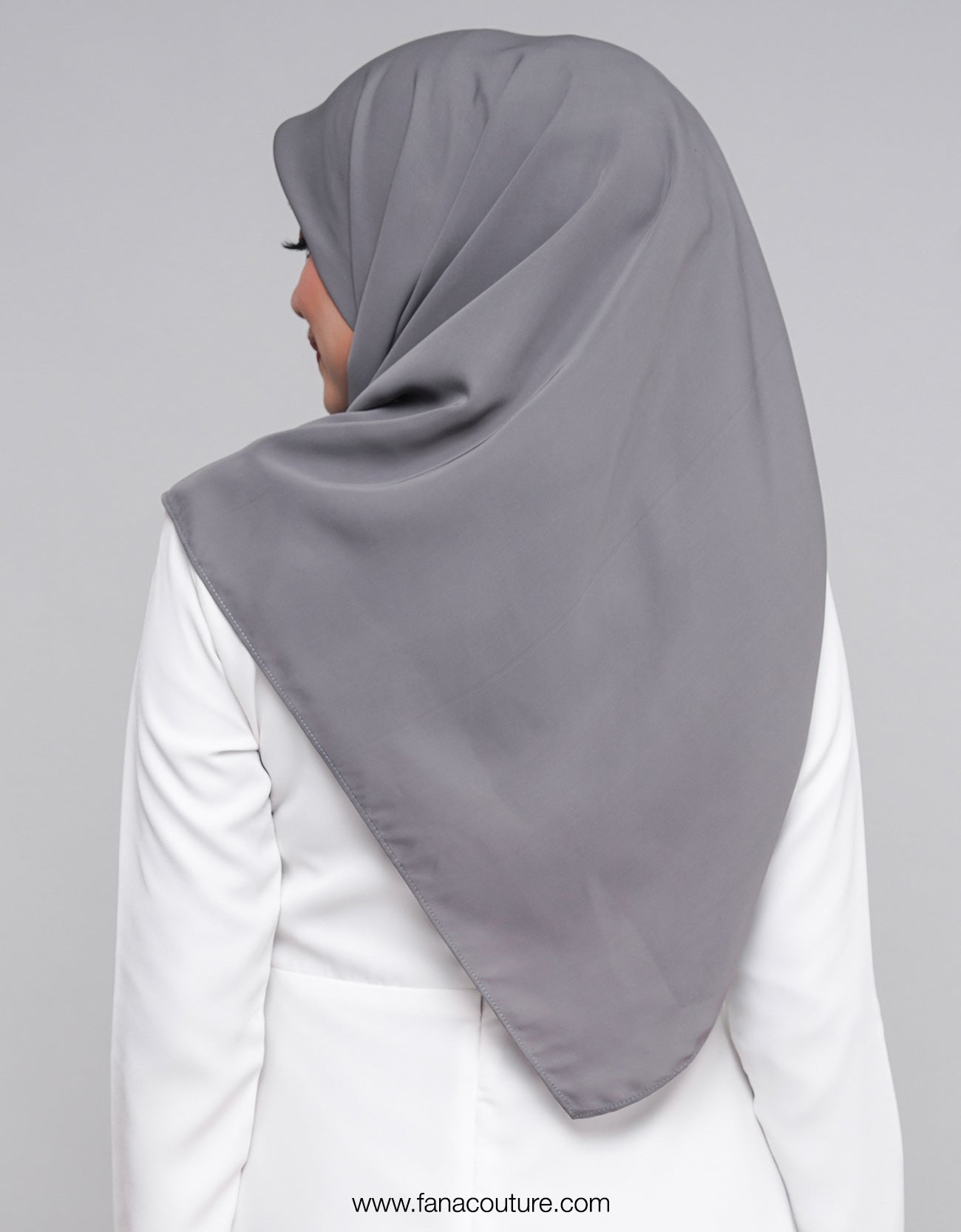 Neylis Bawal Plain - 02 Smoky Gray