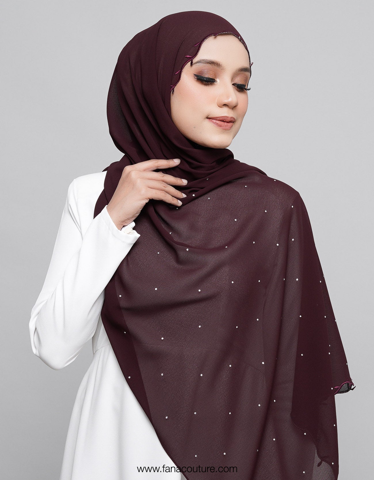 Nuha Shawl Sulam - 01 Wine