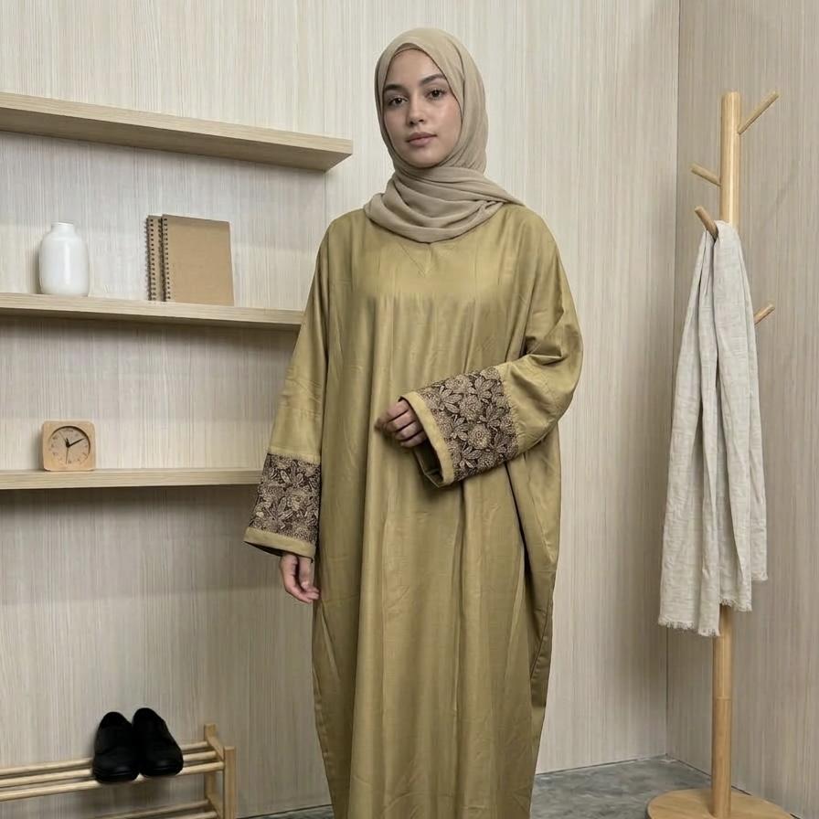 Lacy Kaftan
