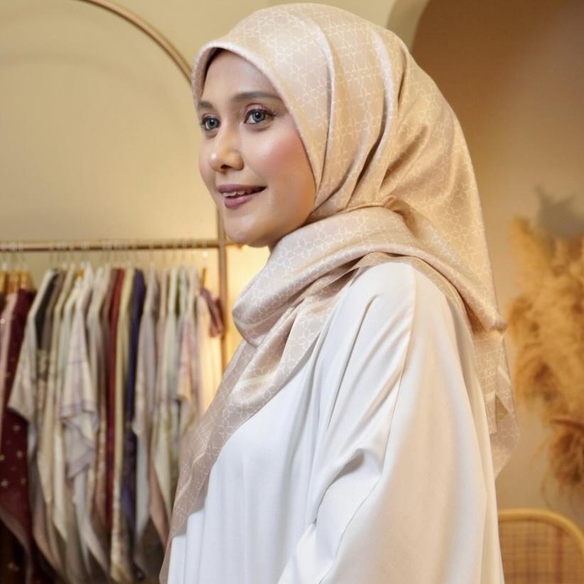 Hanum Bawal Printed - 01 Nude Brown
