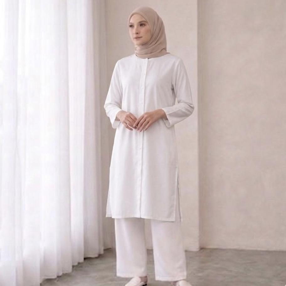 Camelia Blouse