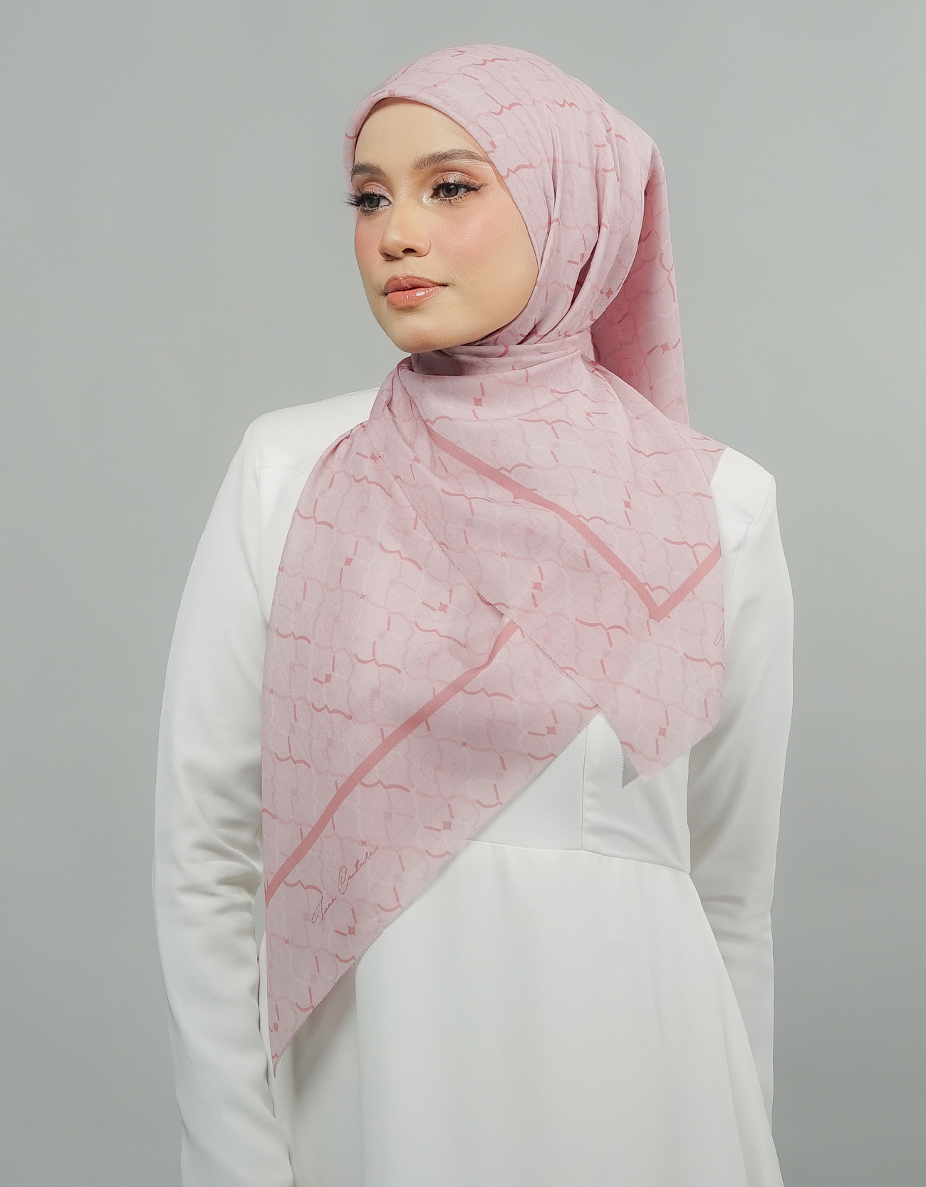 Aima Bawal Printed - 10 Villia