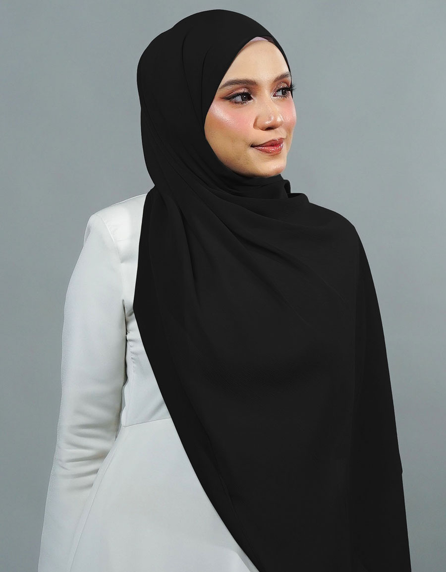 Ireesya Shawl Plain - 13 Black