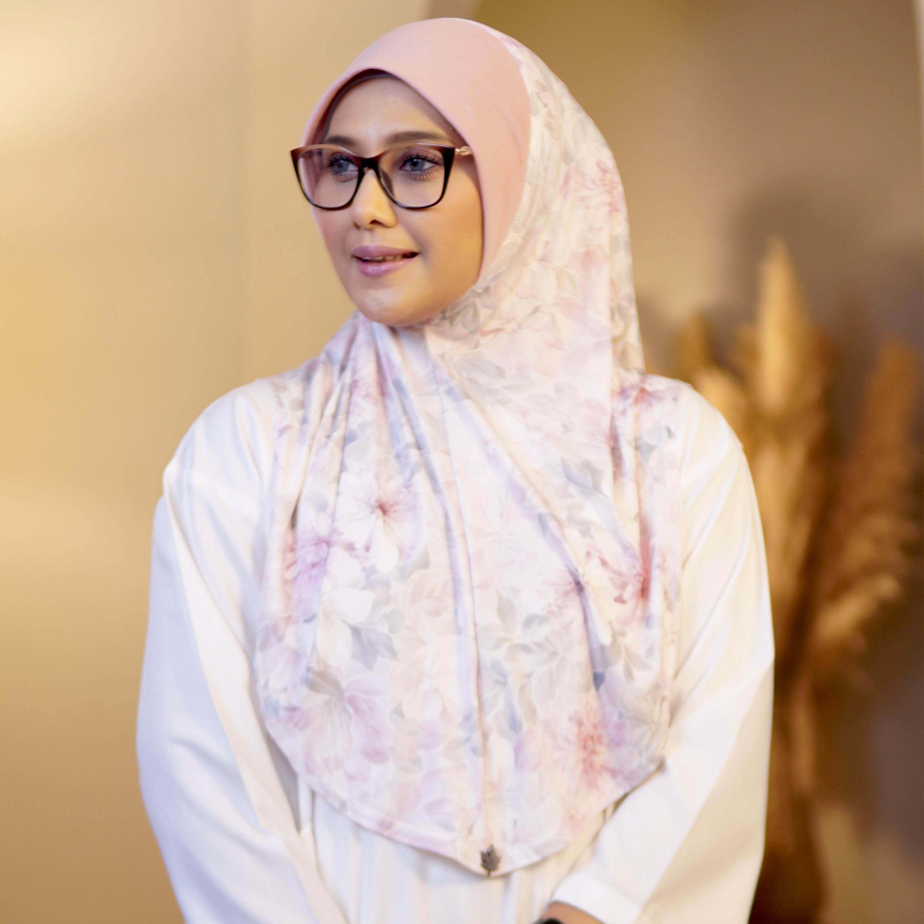 Express Hijab Damia Signature 28 Serena