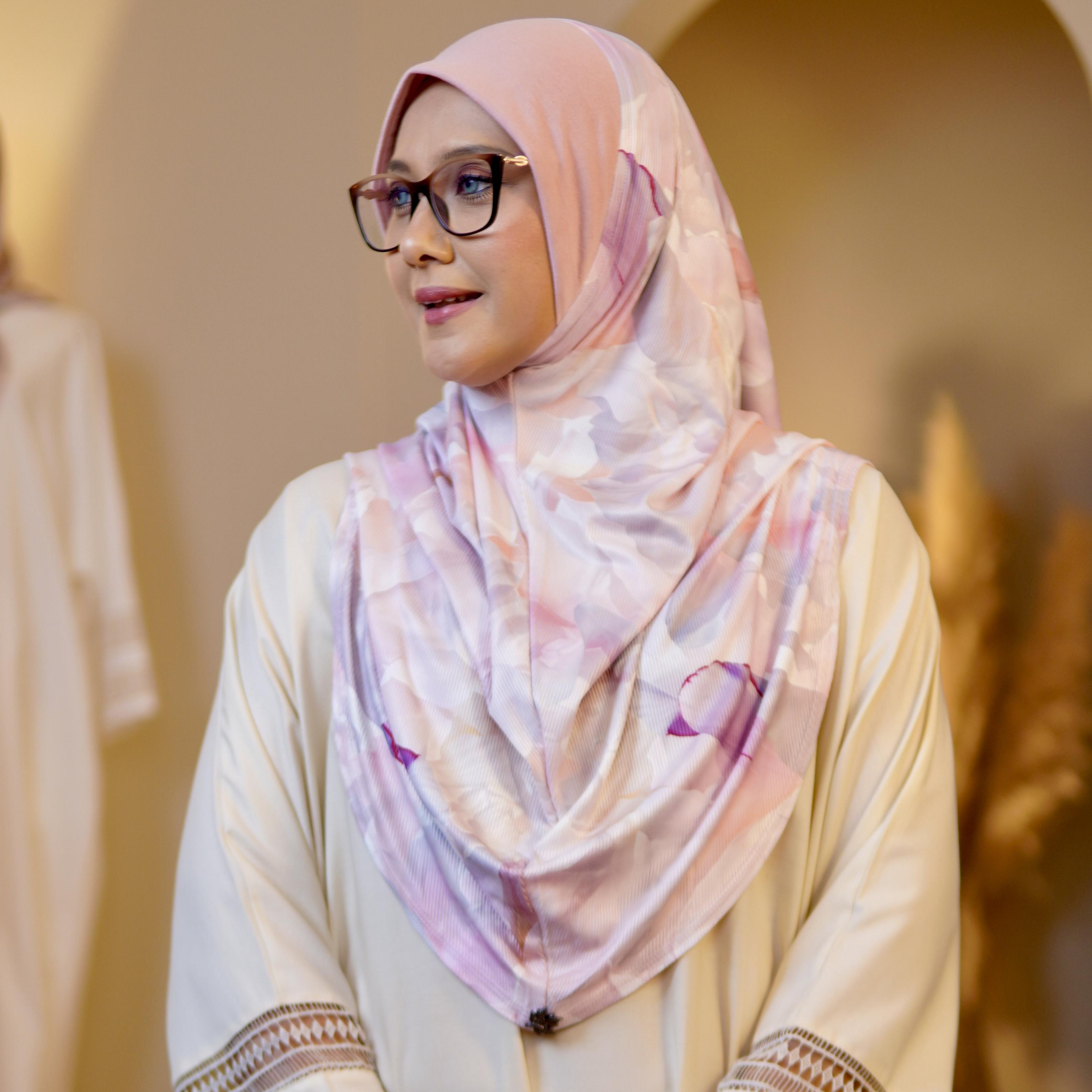 Express Hijab Arfa Signature - 10 Julianne