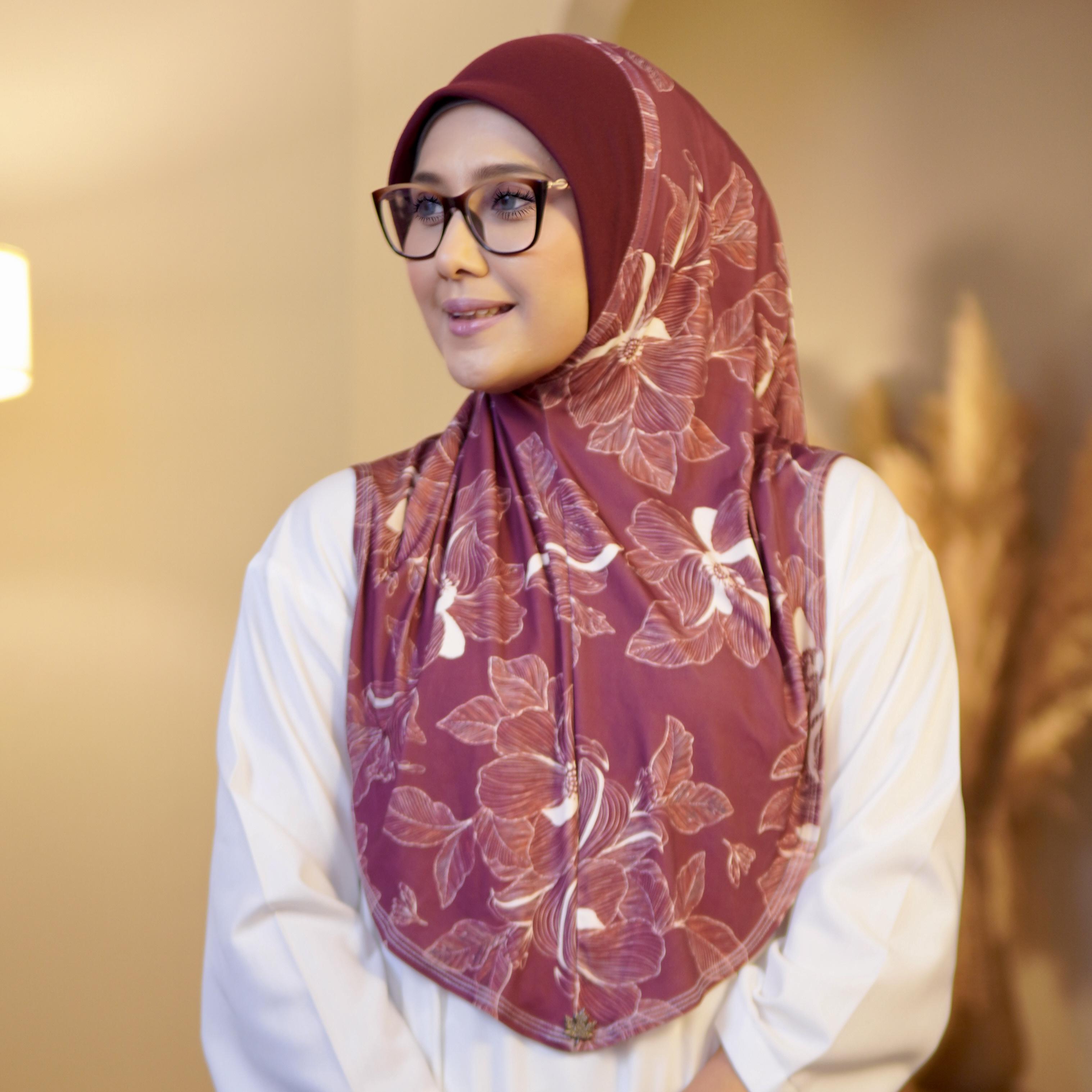 Express Hijab Damia Signature 30 Quilla