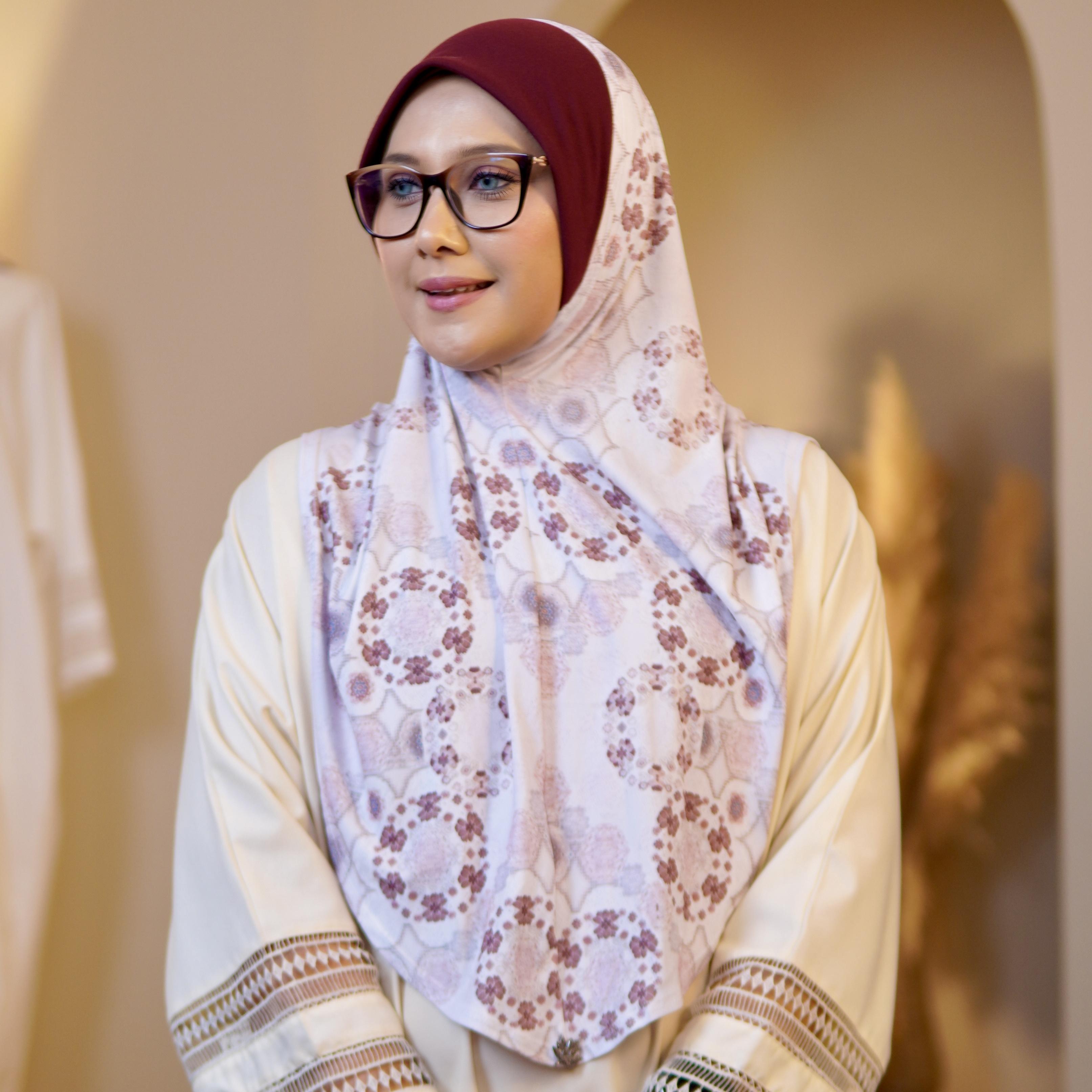 Express Hijab Damia Signature 11 Viola