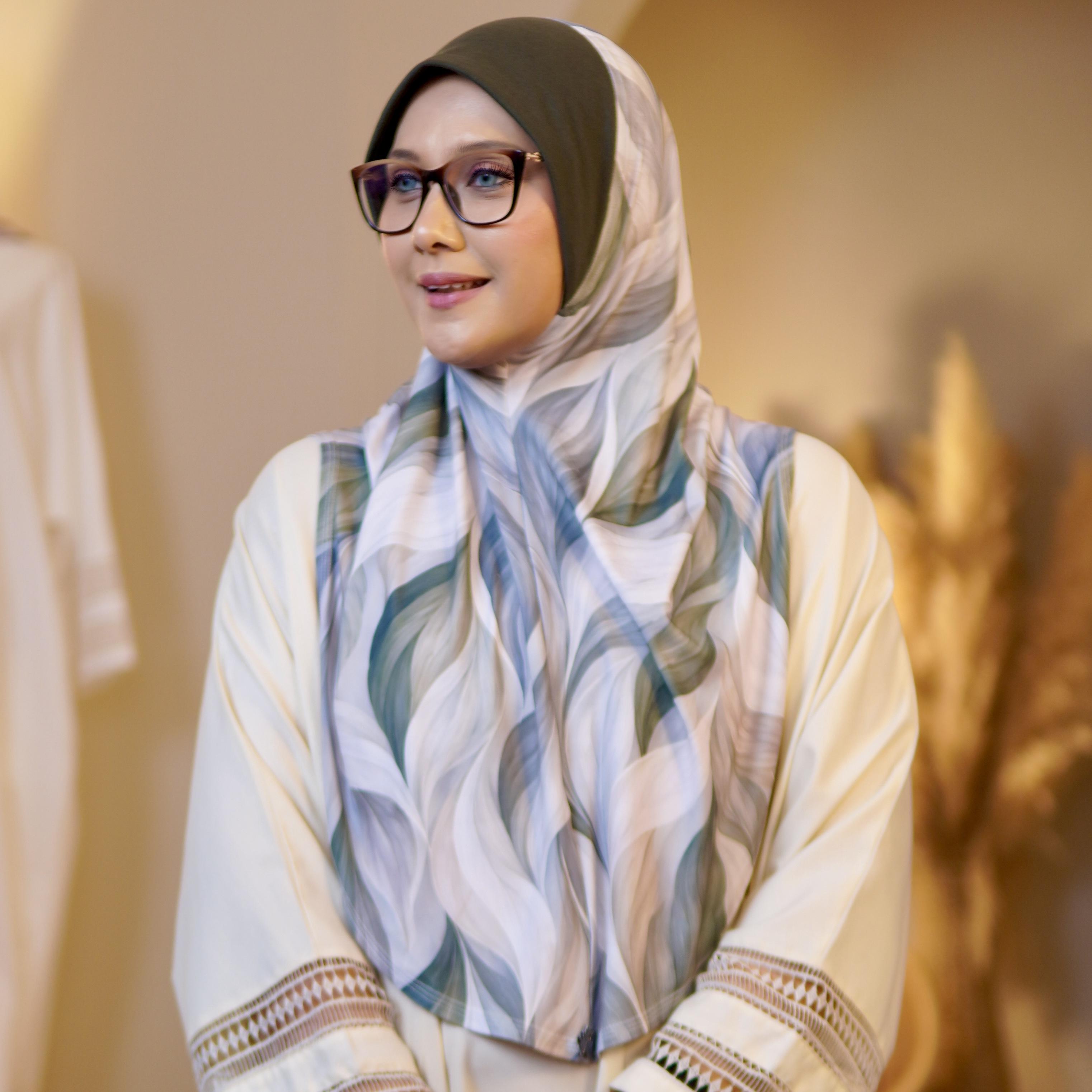 Express Hijab Damia Signature 18 Capella