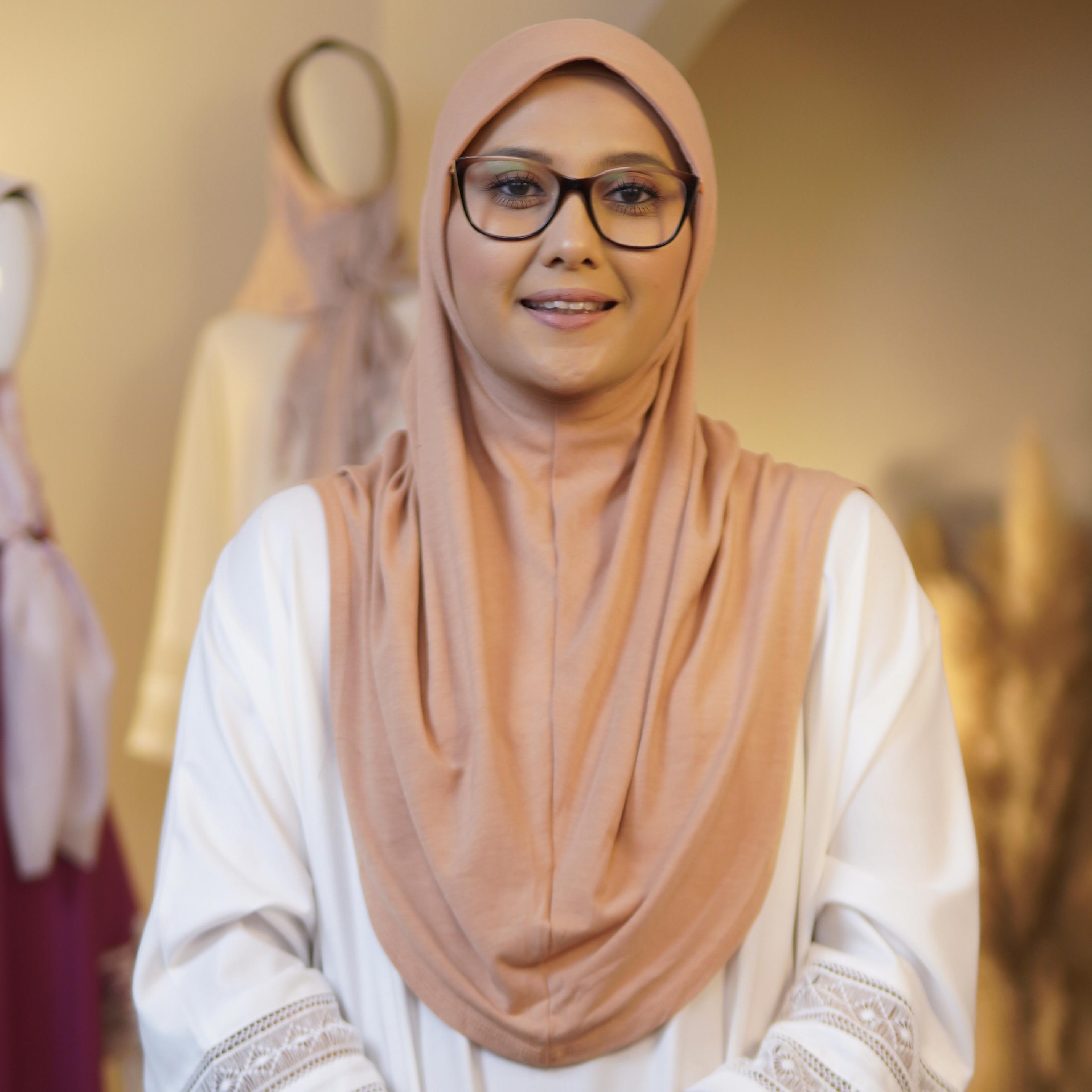 Express Hijab Damia Plain - 25 Brown Sugar