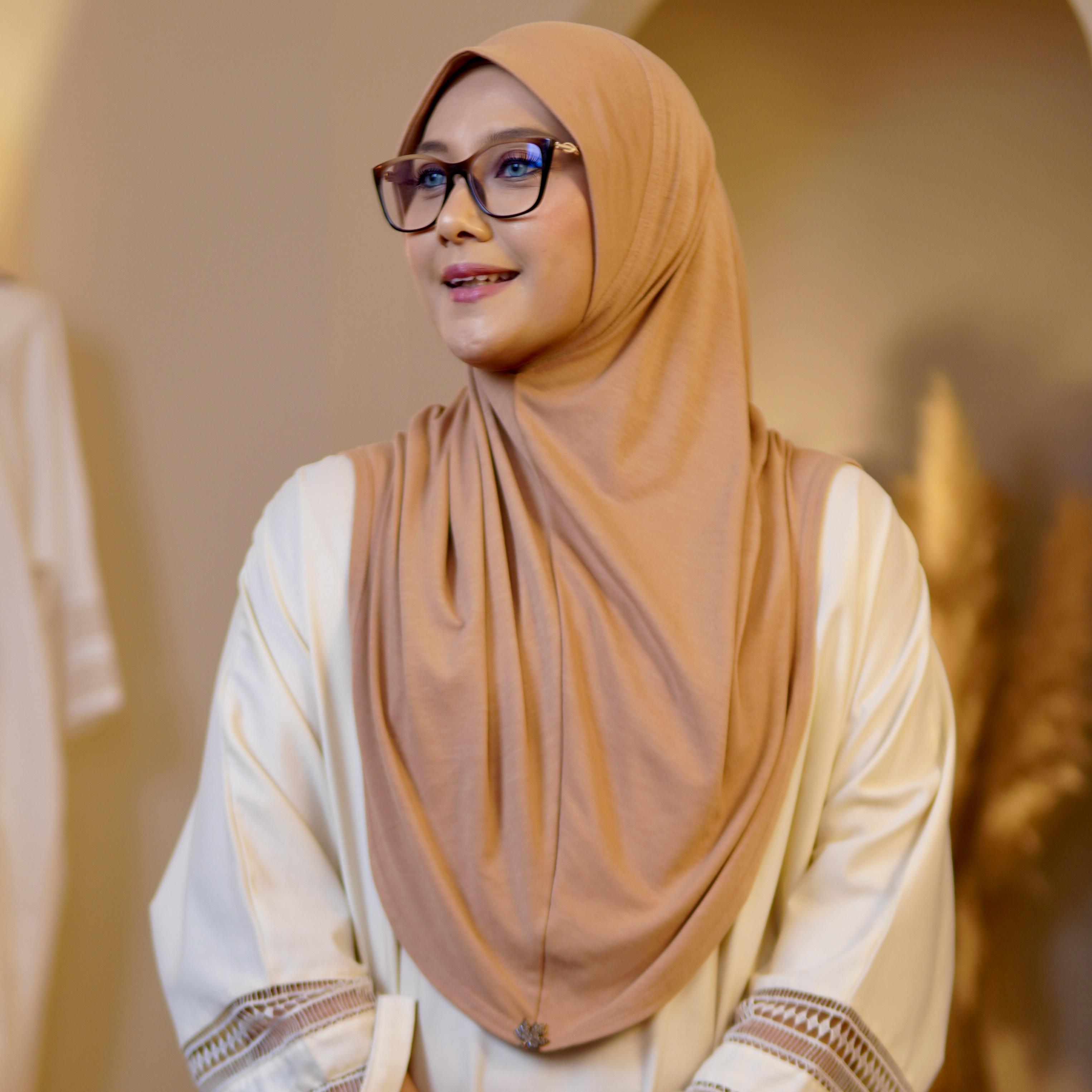Express Hijab Damia Plain - 36 Tan Brown