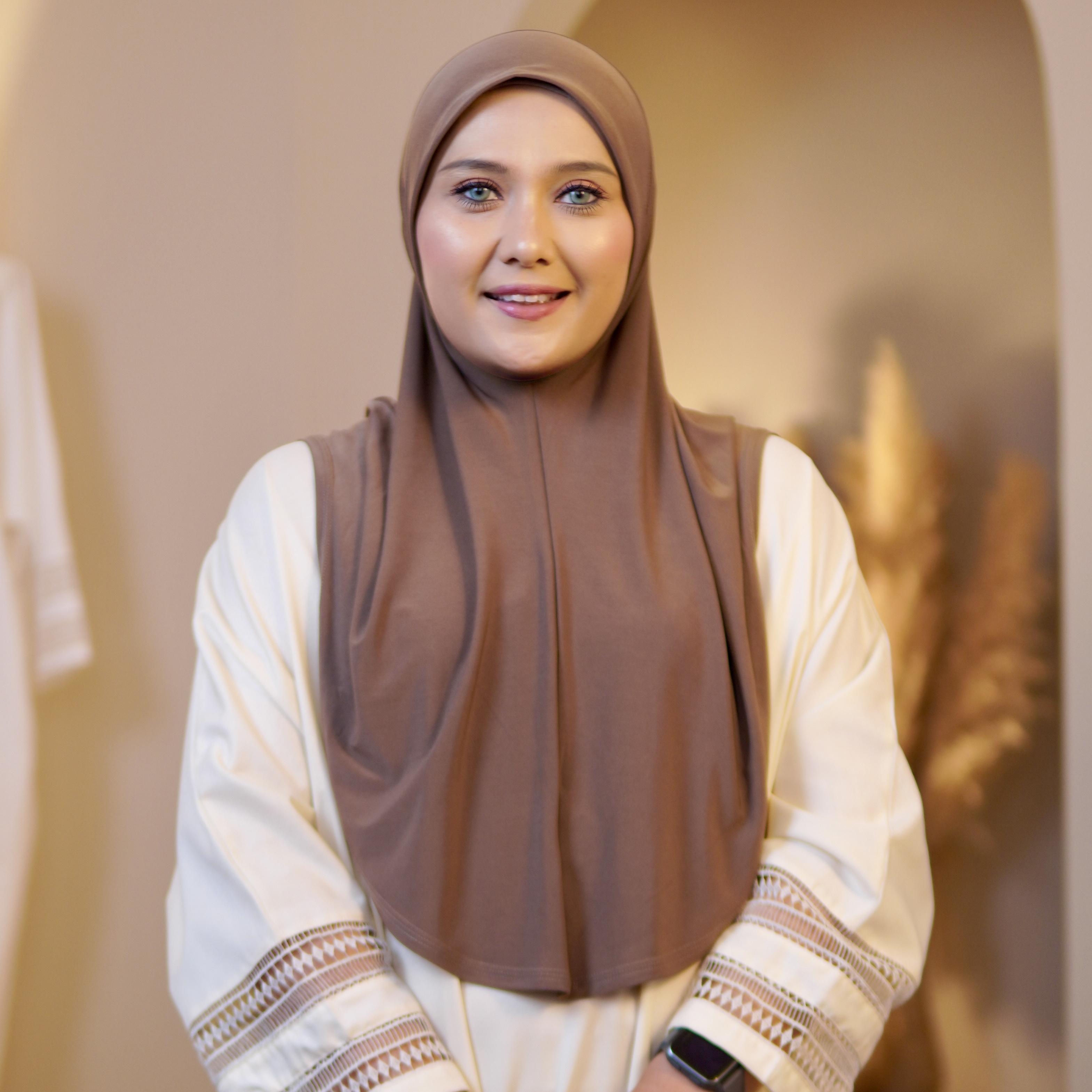 Maura Plain - 19 Mocha Brown